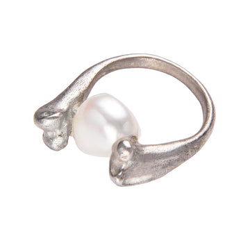 Claire English Tortuga Ring Silver