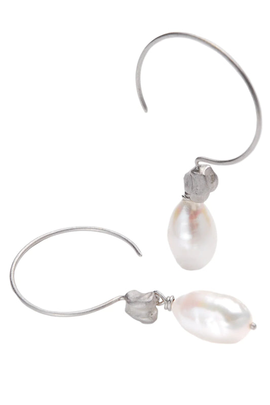 Claire English Bounty Earrings Silver