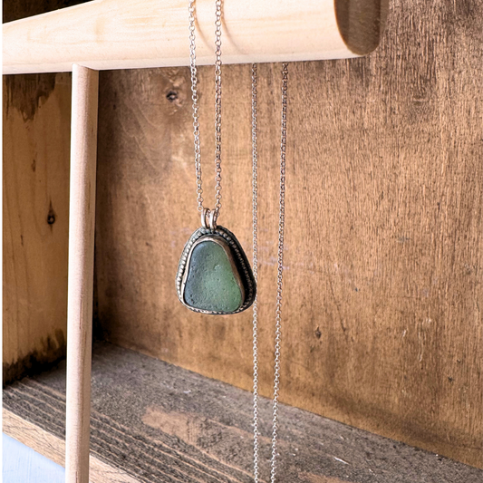 Joelle Poulos Hand Crafted Seaglass Pendant Necklace